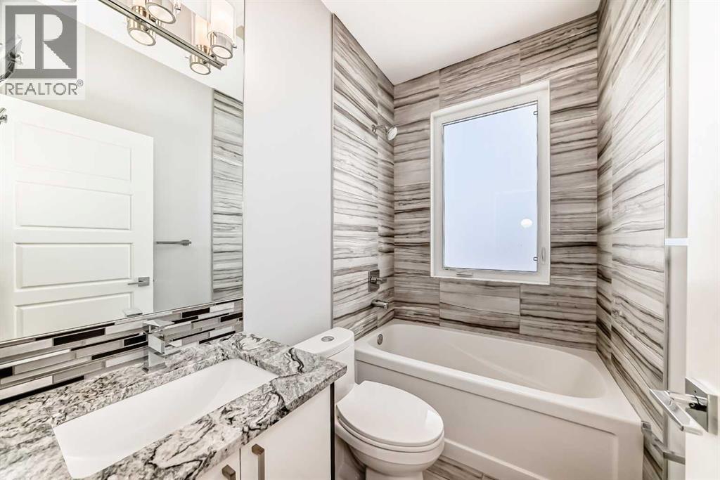 Single Family House for Sale in   Street NW Parkdale Calgary 