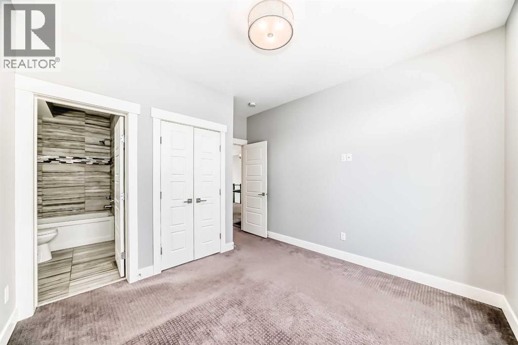 Single Family House for Sale in   Street NW Parkdale Calgary 