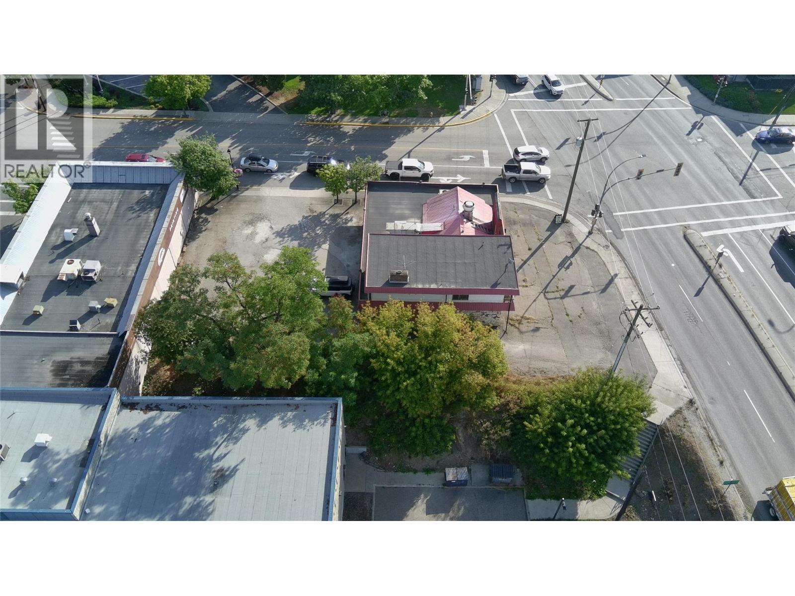  21 & 61 Shuswap Street Northwest, Salmon Arm