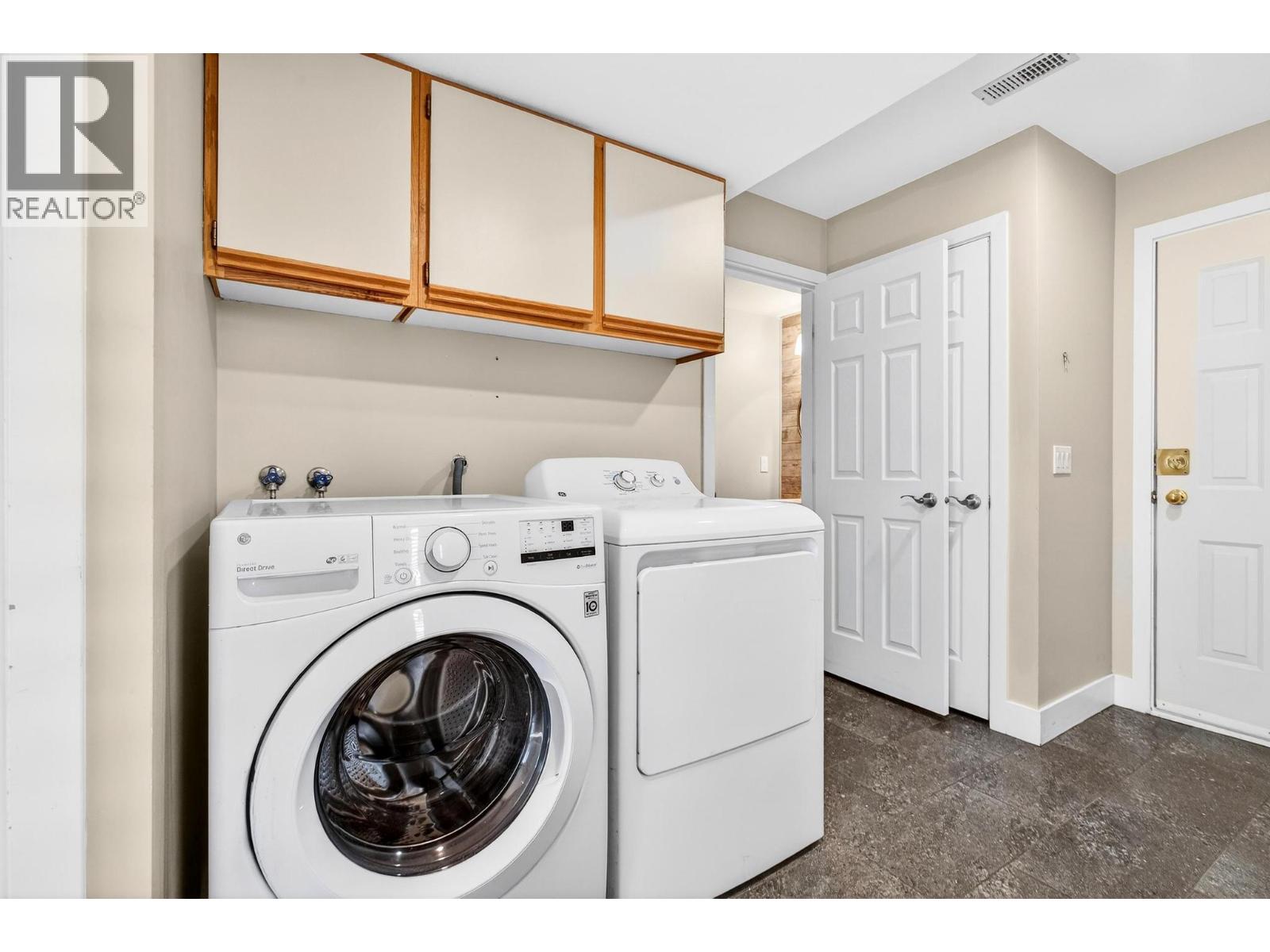  1005 Wintergreen Drive, Kelowna