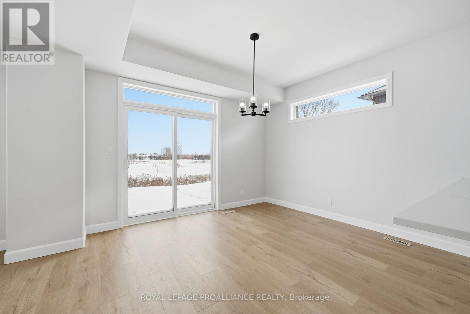 91 RAYCROFT DRIVE - 16