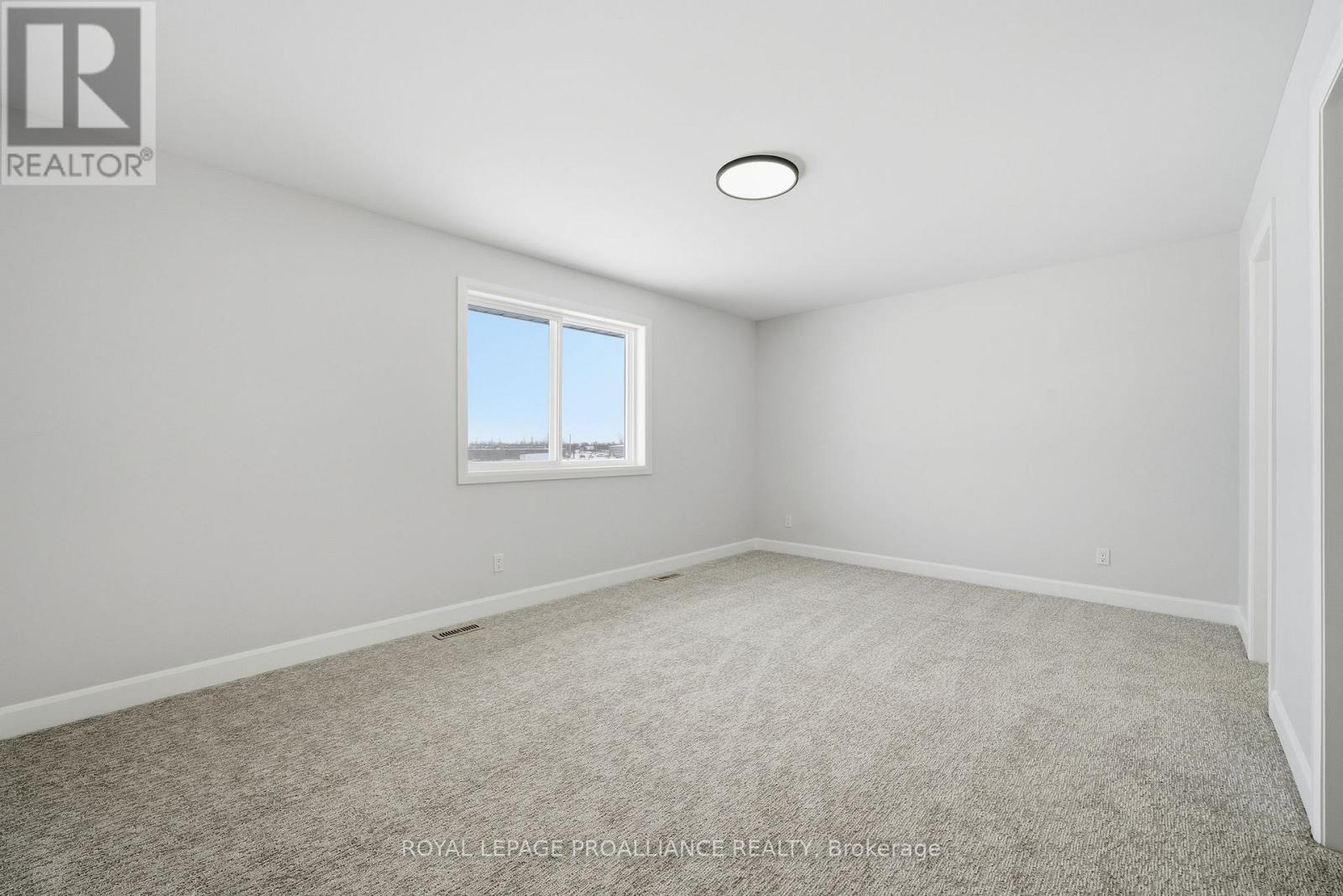 91 RAYCROFT DRIVE - 25