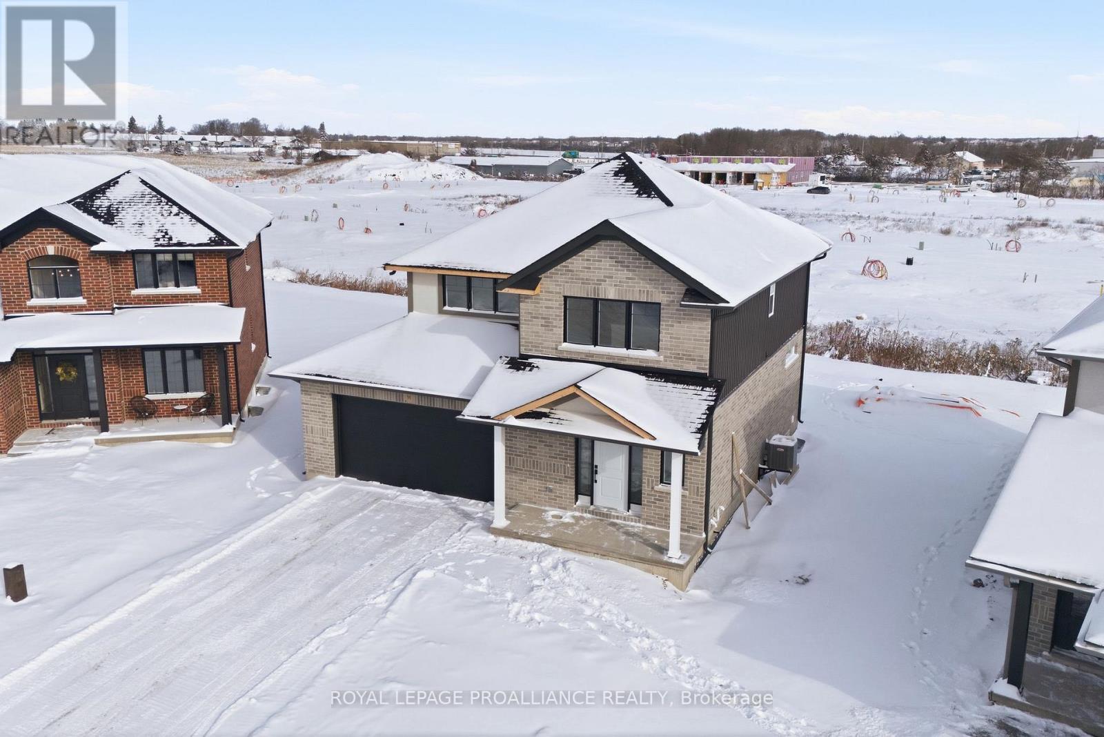 91 RAYCROFT DRIVE - 3