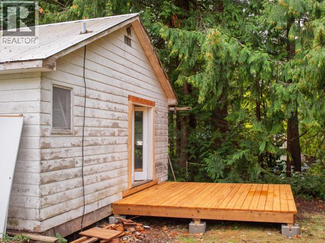 7889 HIGHWAY 101, Powell River