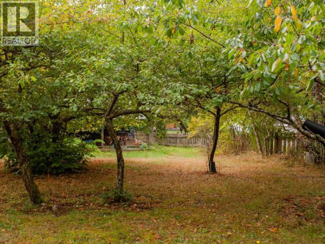 7889 HIGHWAY 101, Powell River