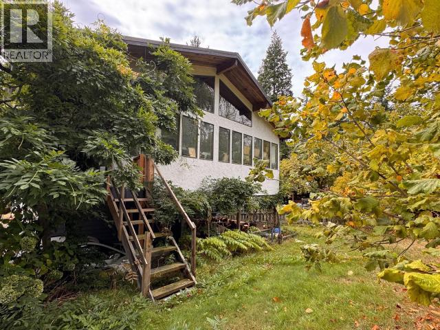 7889 HIGHWAY 101, Powell River