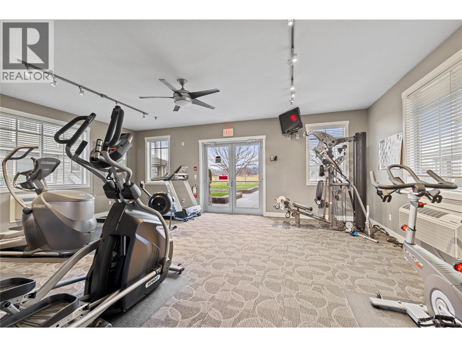 305 3735 Casorso Road, Kelowna