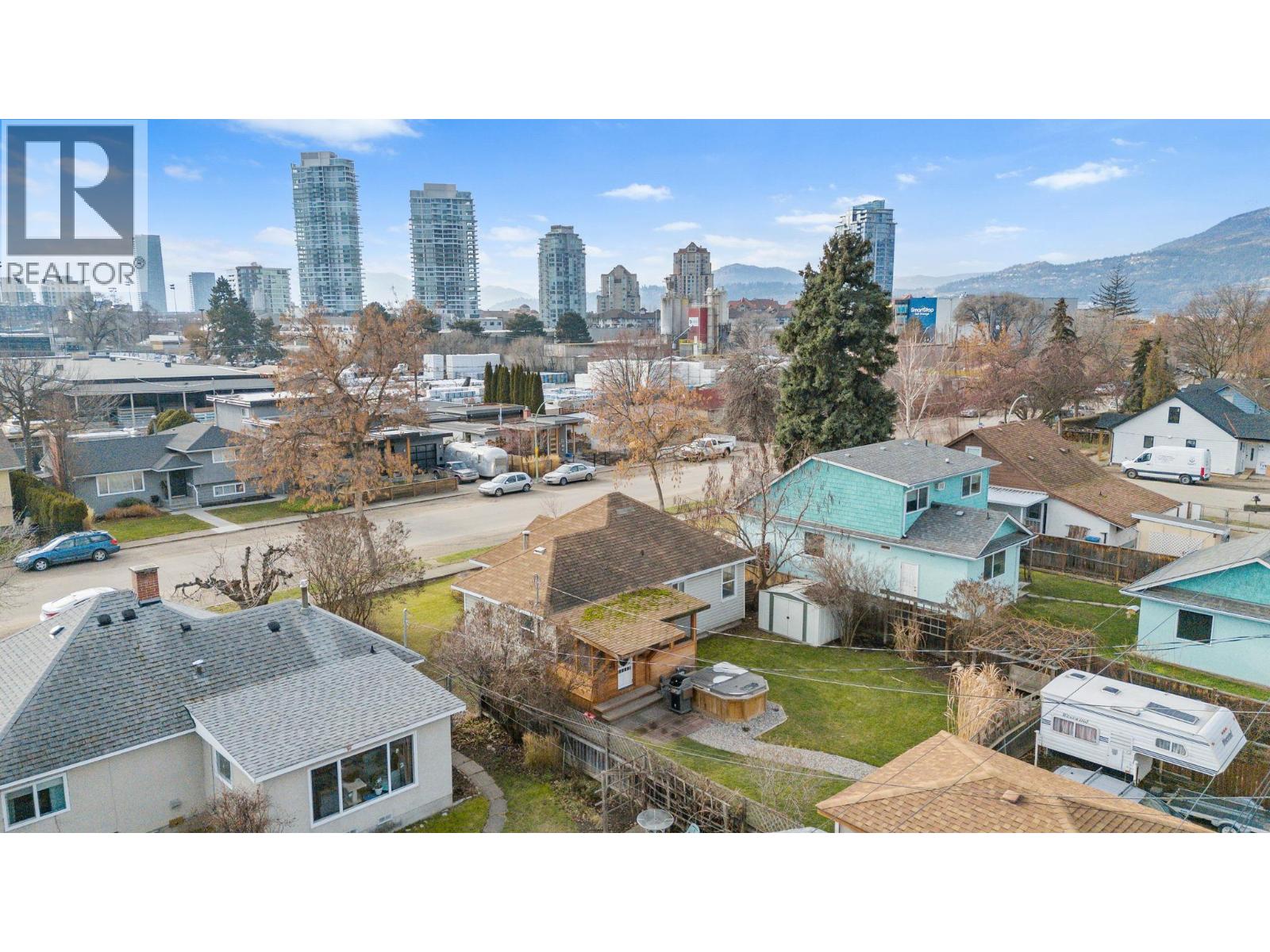  622 Bay Avenue, Kelowna