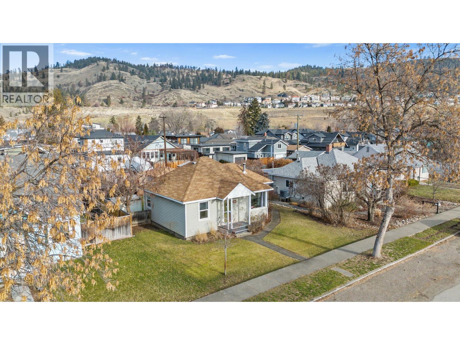  622 Bay Avenue, Kelowna