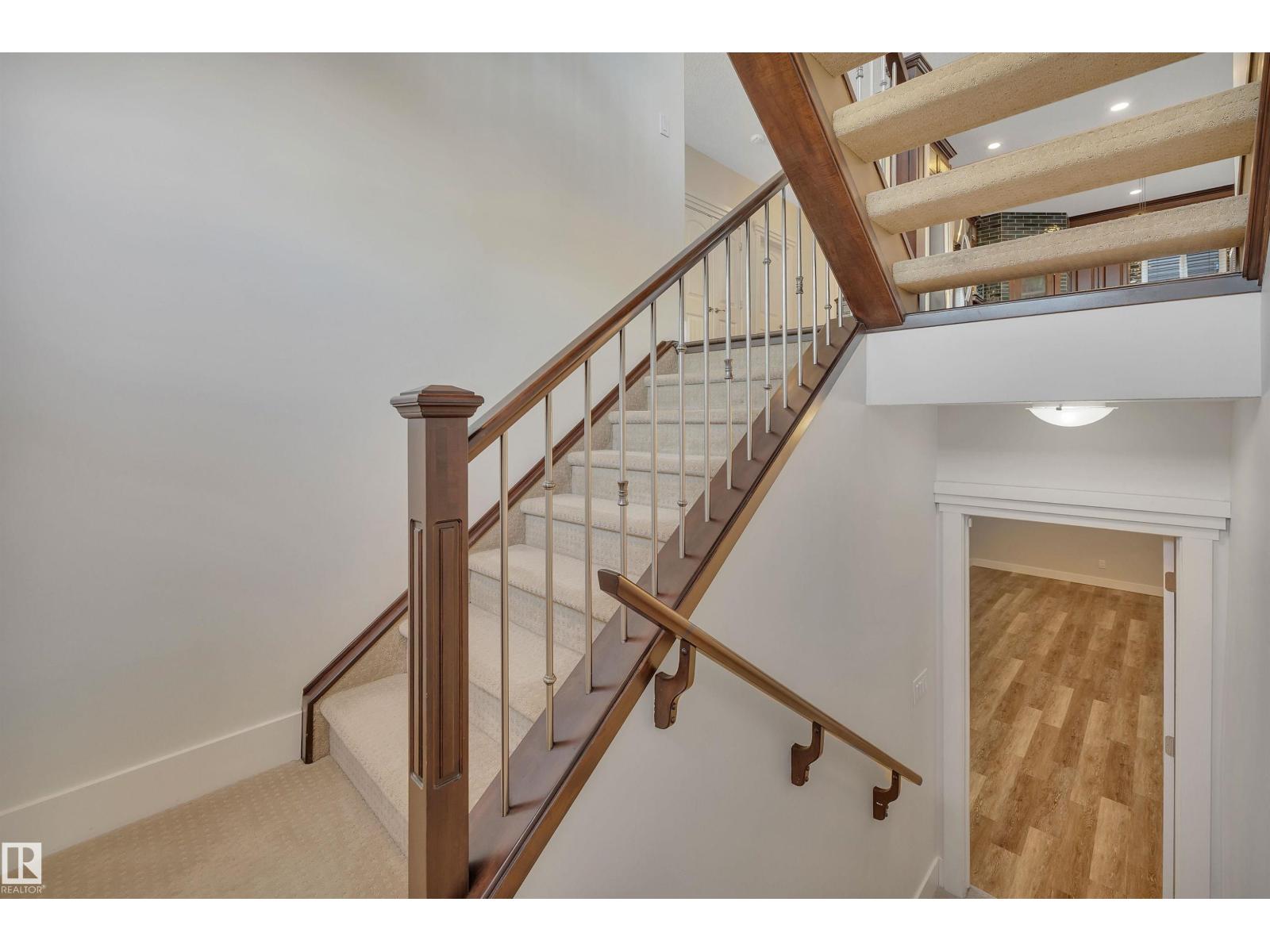 102 LAKEWOOD CL, Beaumont