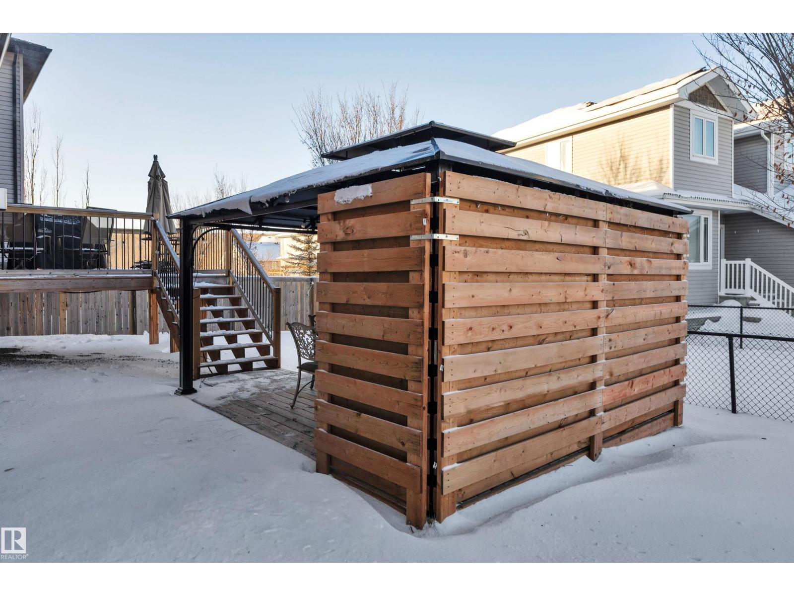 102 LAKEWOOD CL, Beaumont