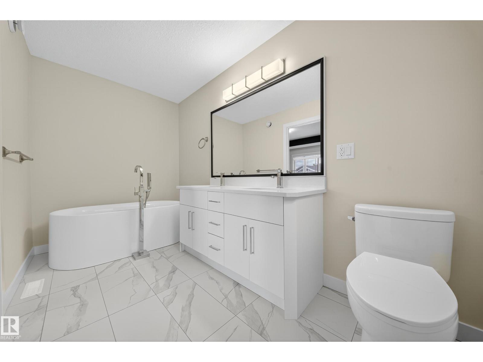 575 REYNALDS WD, Leduc