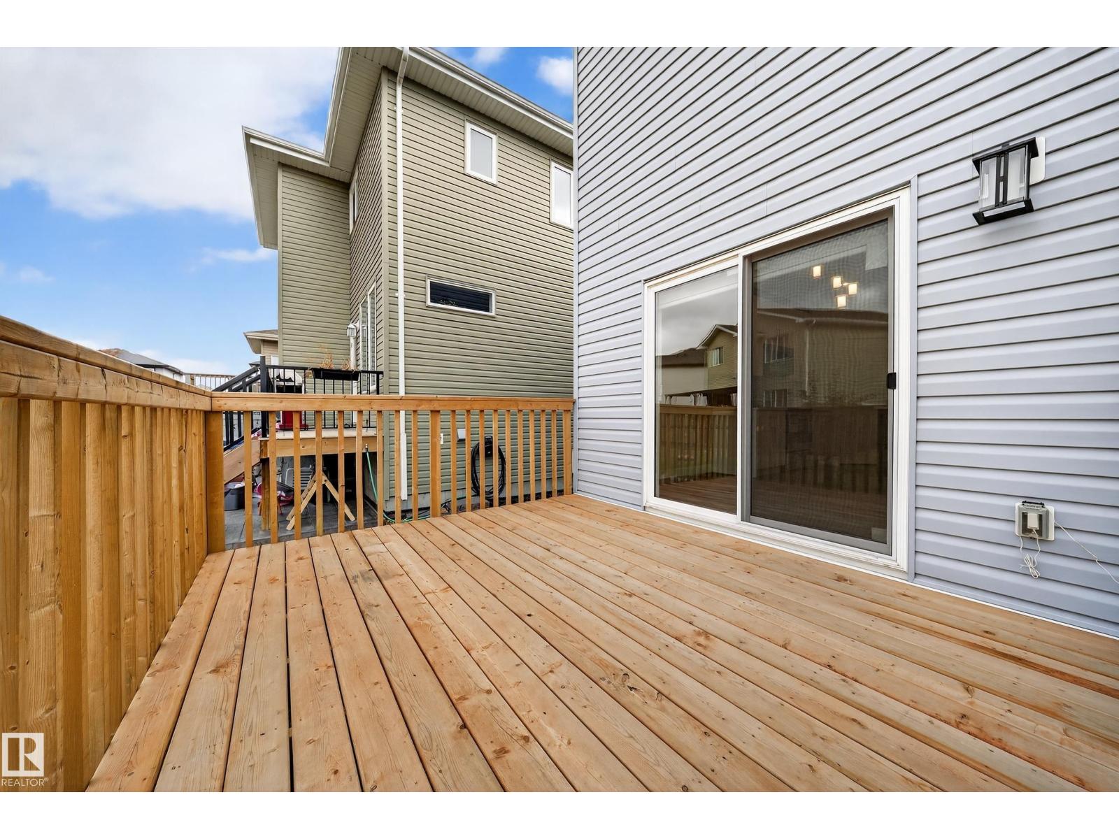 575 REYNALDS WD, Leduc