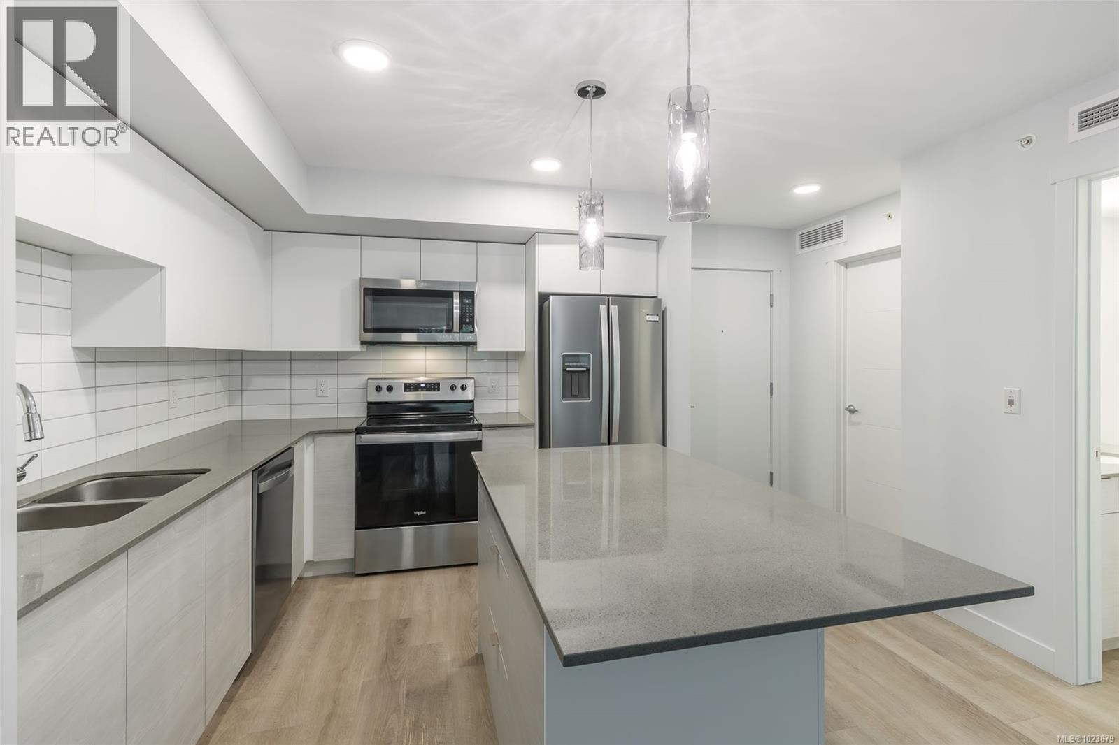 #311 4820 CEDAR RIDGE PL - 6