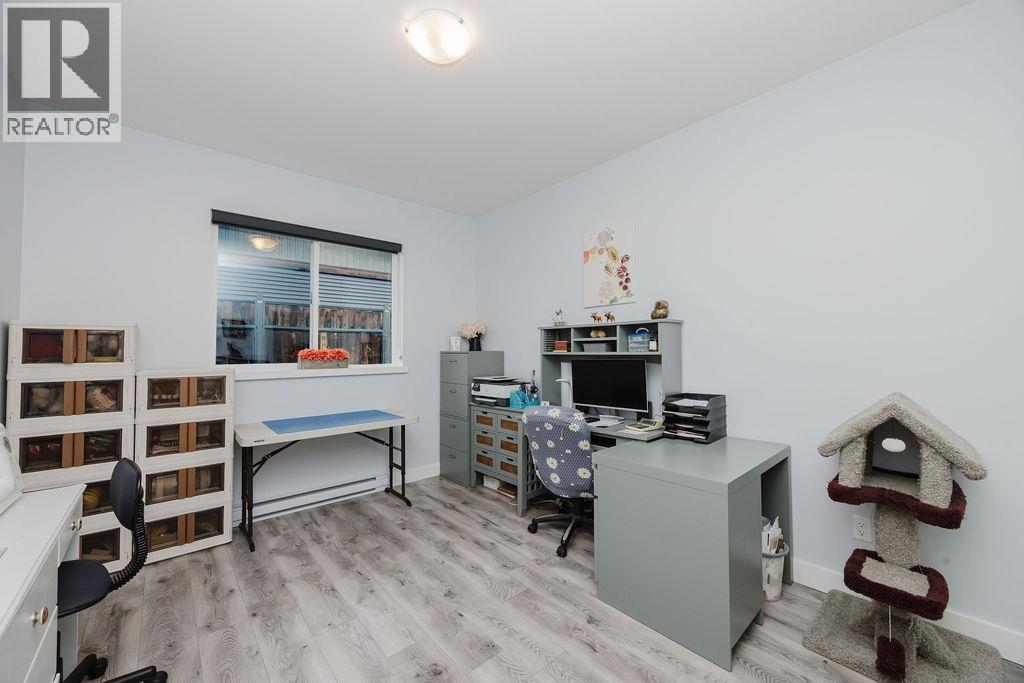 6214 SITKA ROAD, Sechelt