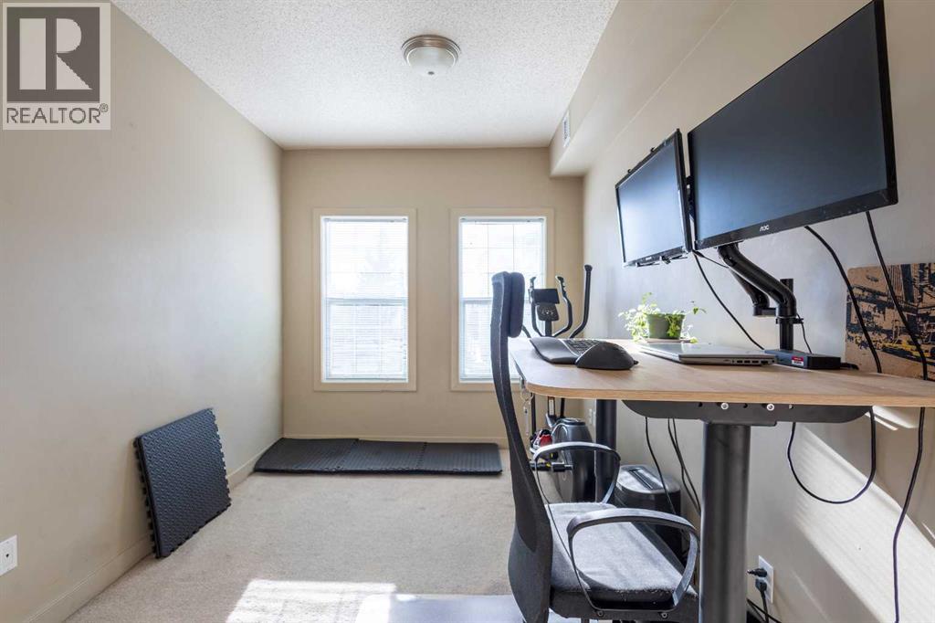 Single Family House for Sale in   Lake Fraser Drive SE Lake Bonavista Calgary 