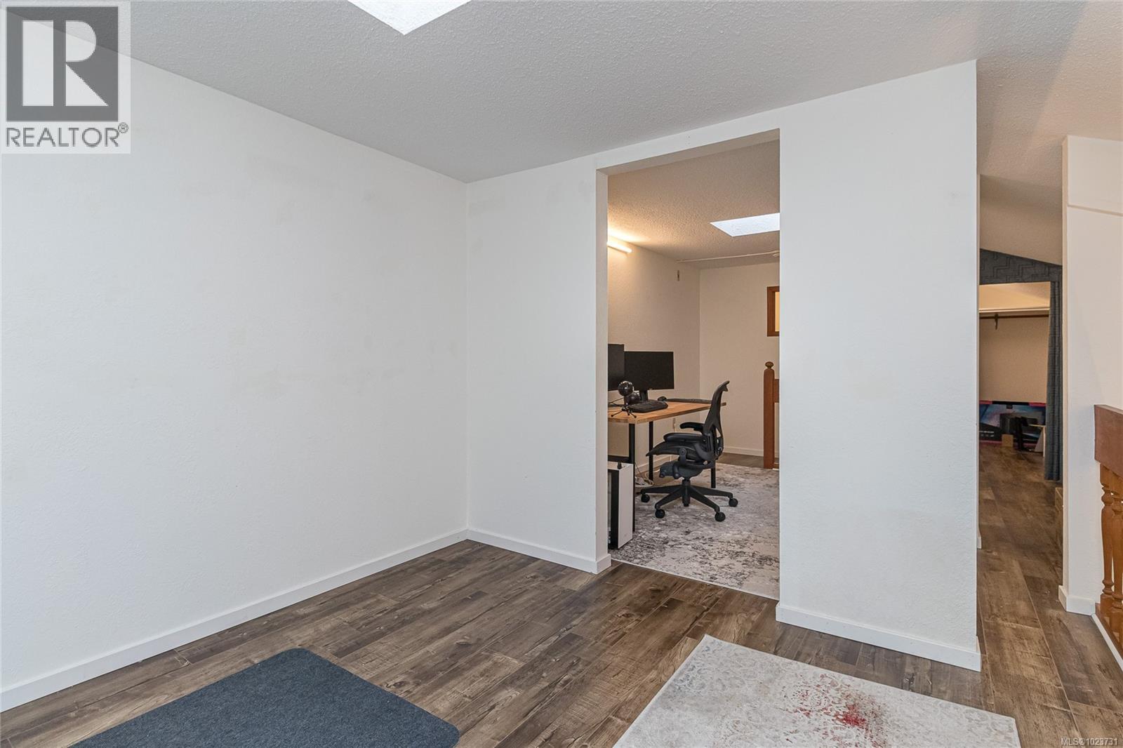 419 1005 McKenzie Avenue, Saanich