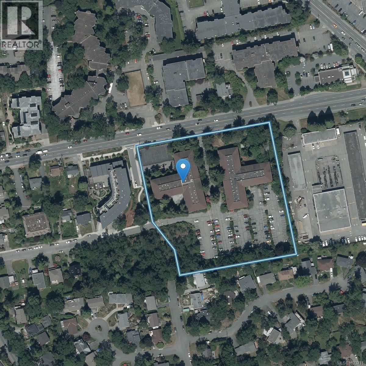 419 1005 McKenzie Avenue, Saanich