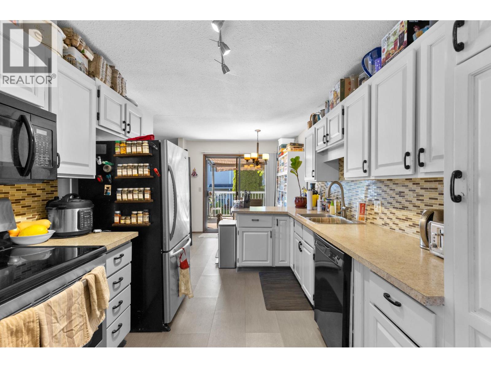  2024 Wilkinson Street, Kelowna