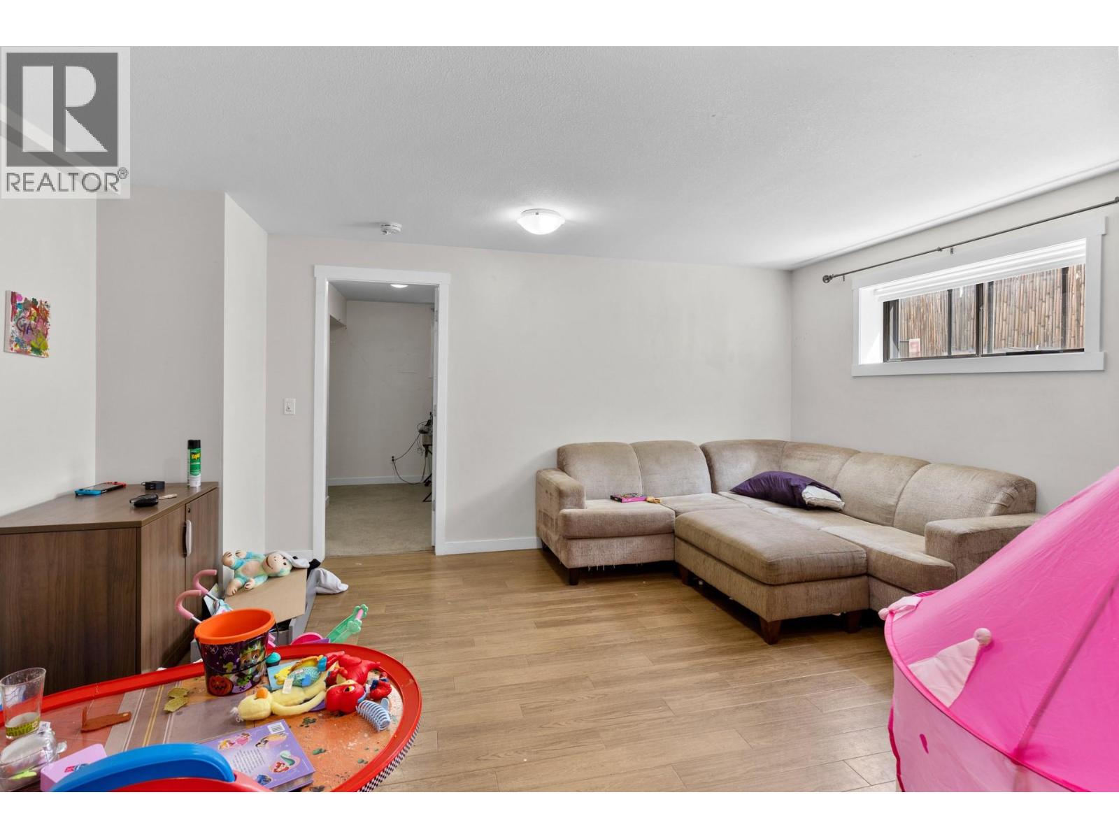  2024 Wilkinson Street, Kelowna