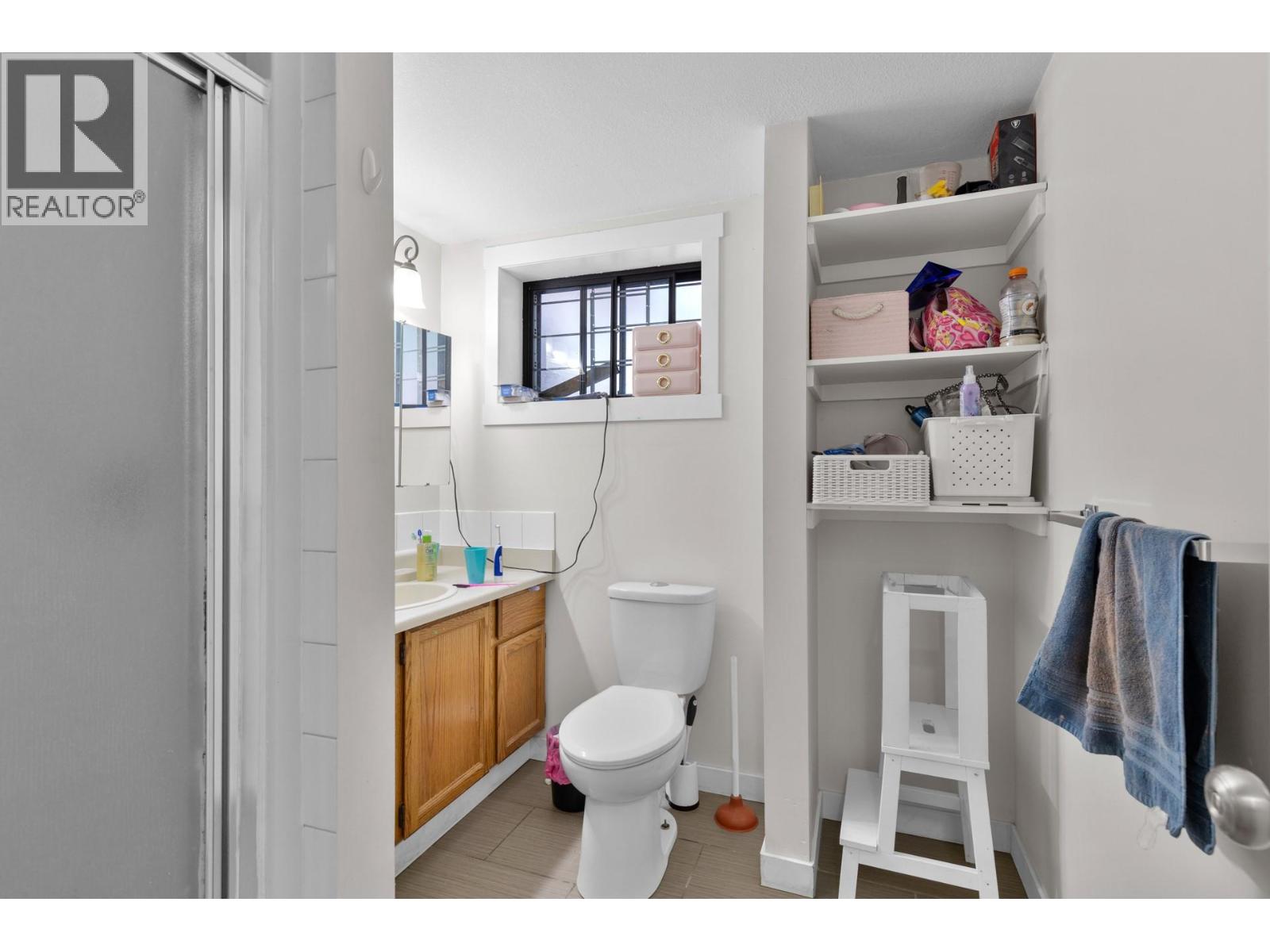  2024 Wilkinson Street, Kelowna