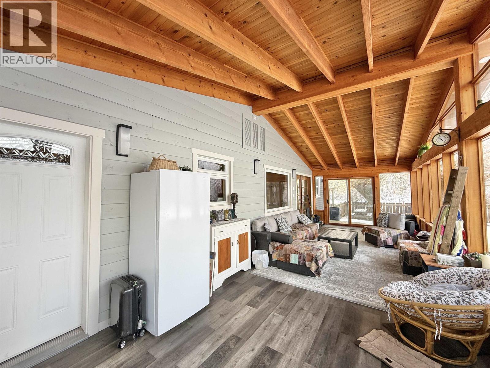 1702 CYPRESS ROAD, Quesnel