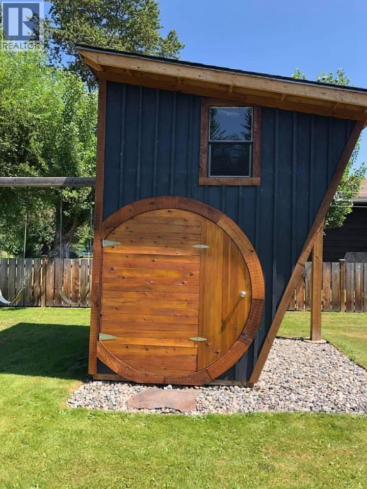 1702 CYPRESS ROAD, Quesnel