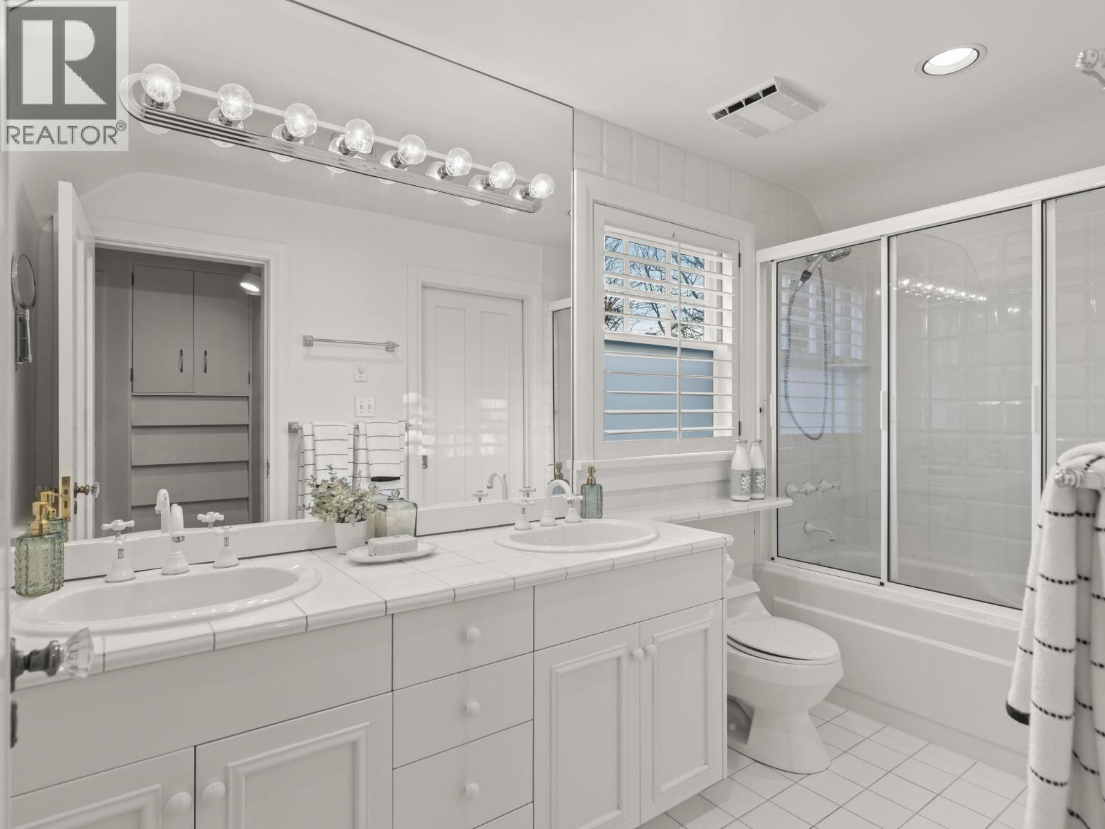 4388 ANGUS DRIVE, Vancouver