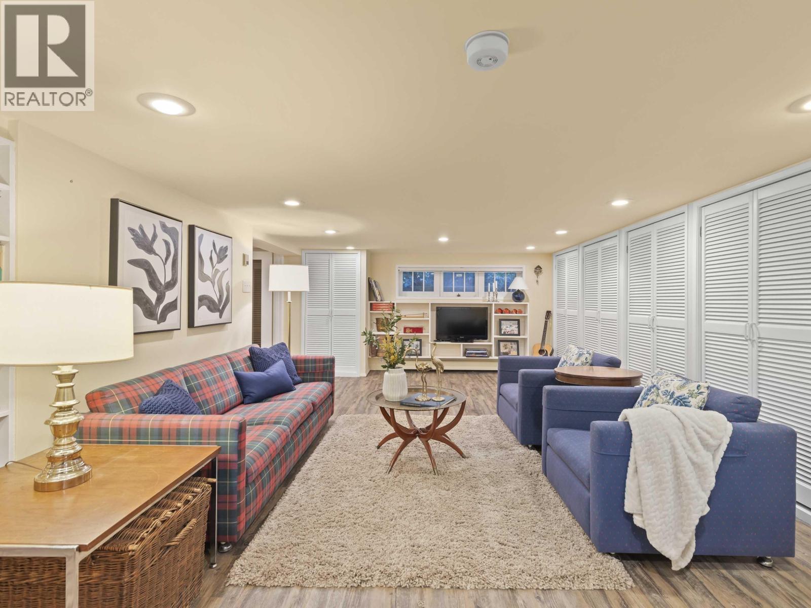 4388 ANGUS DRIVE, Vancouver