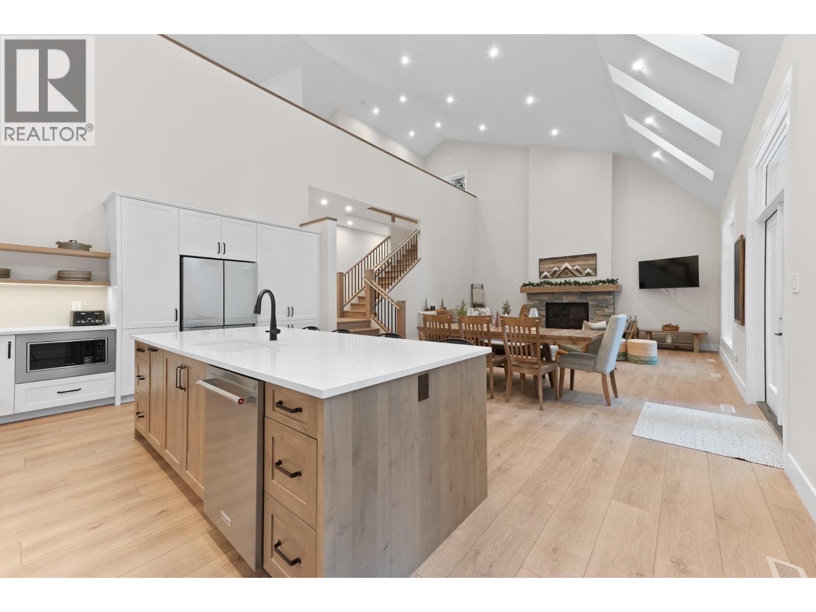 4416 TIMBERLINE CRESCENT - 68