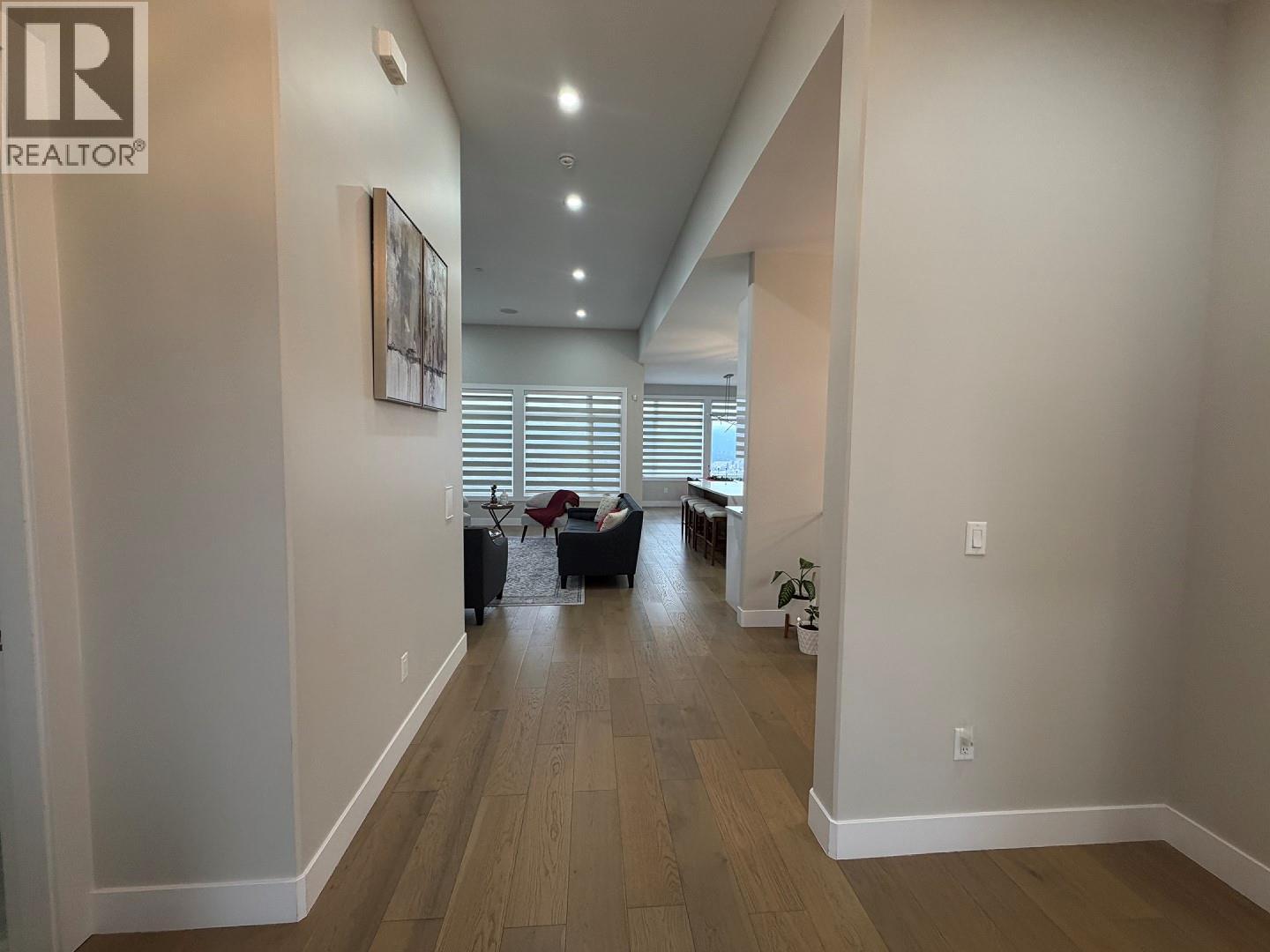  1135 Loseth Drive, Kelowna