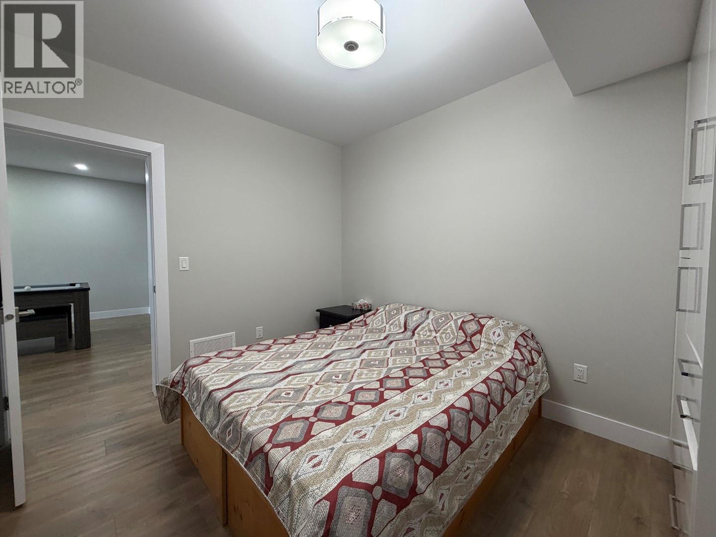  1135 Loseth Drive, Kelowna