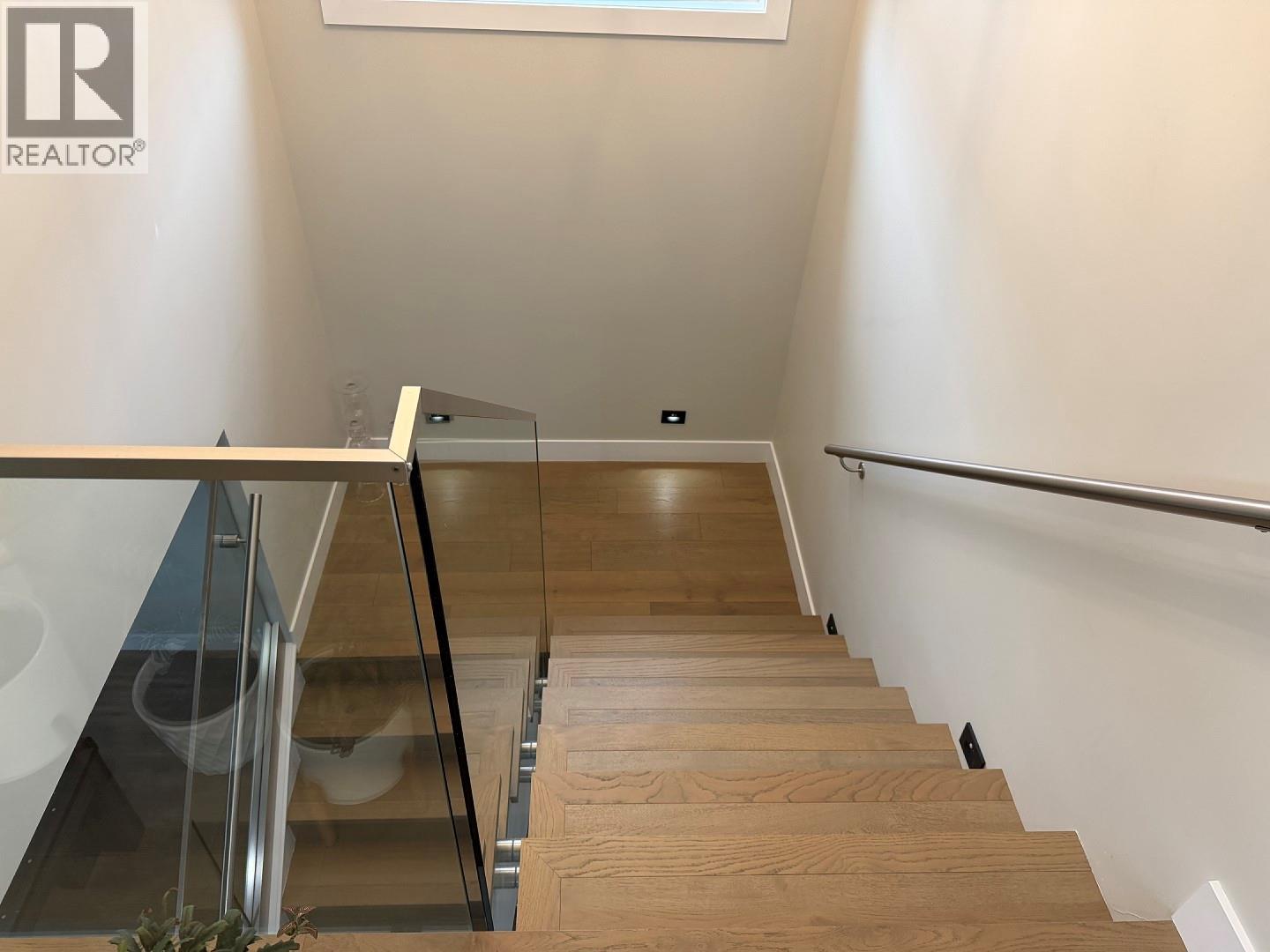  1135 Loseth Drive, Kelowna