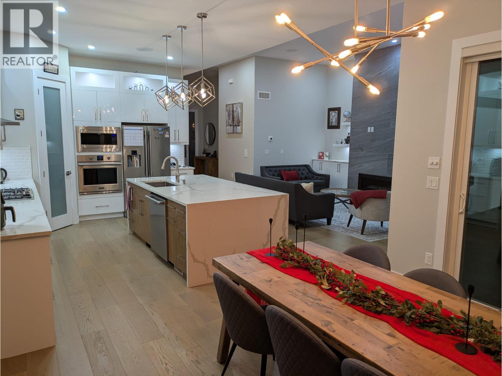  1135 Loseth Drive, Kelowna