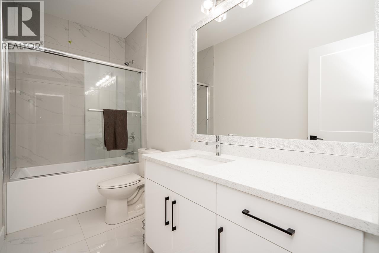 3080 OXFORD STREET, Coquitlam