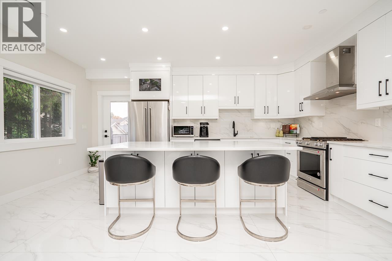 3080 OXFORD STREET, Coquitlam