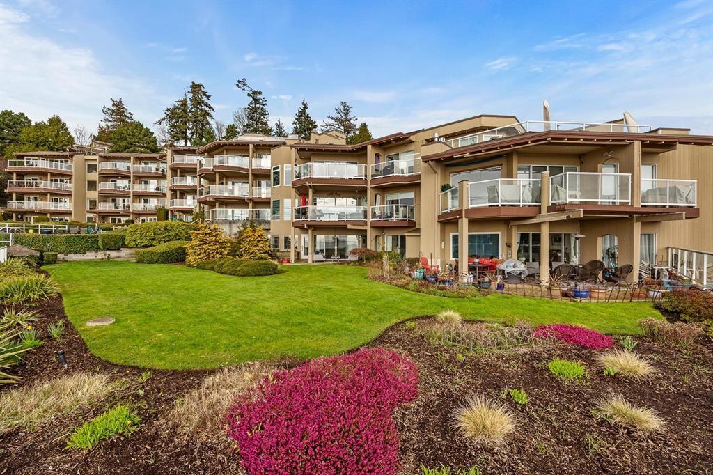 102 15025 VICTORIA AVENUE, White Rock