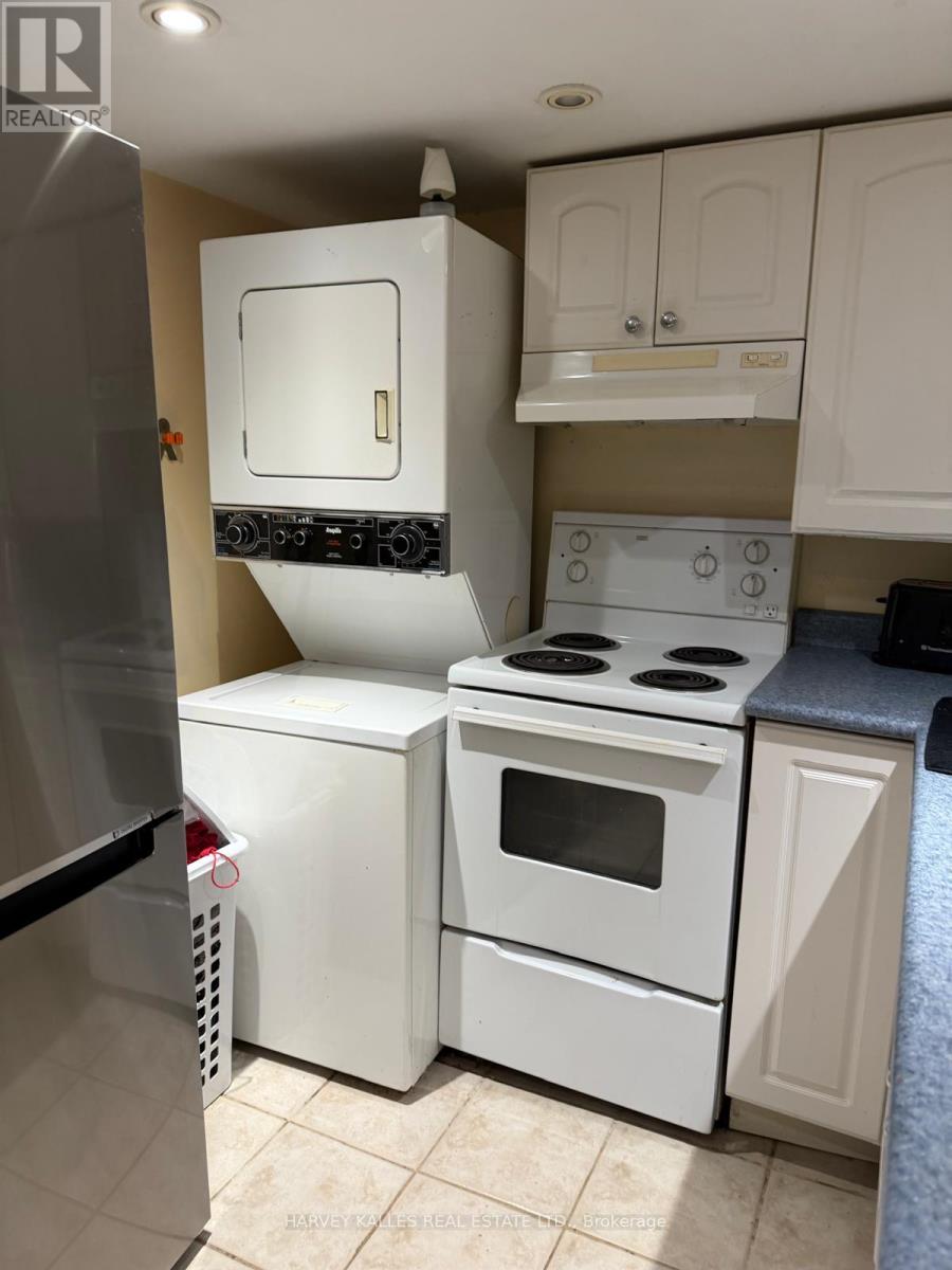 LOWER - 32 FULLER AVENUE - Photo 5 of 12, Toronto (Roncesvalles), Ontario