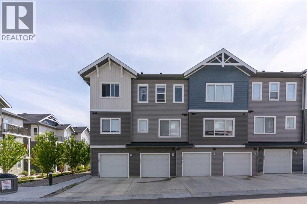 24 Rivercrest Drive, Cochrane