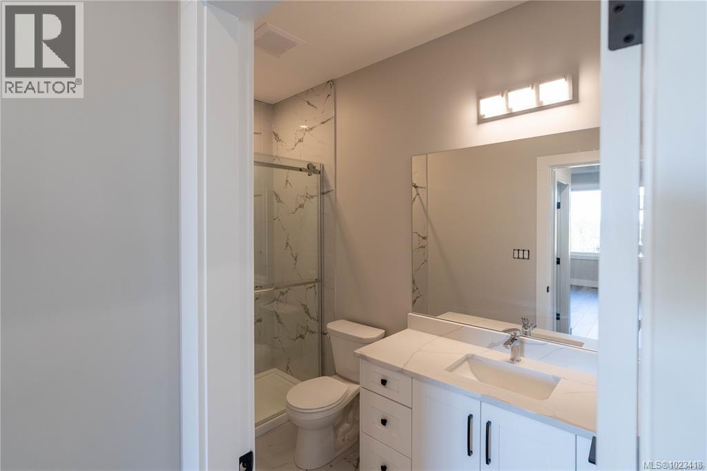 669 SANDERSON RD - 30