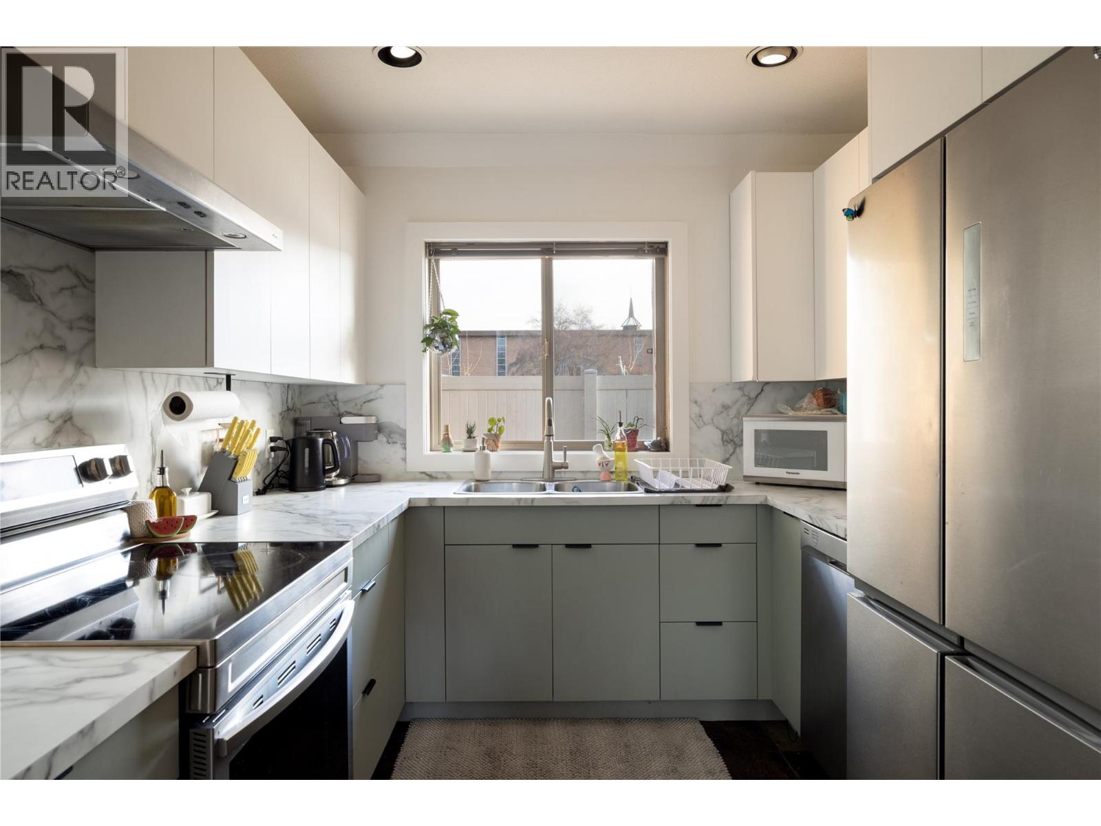  773 Sutherland Avenue, Kelowna