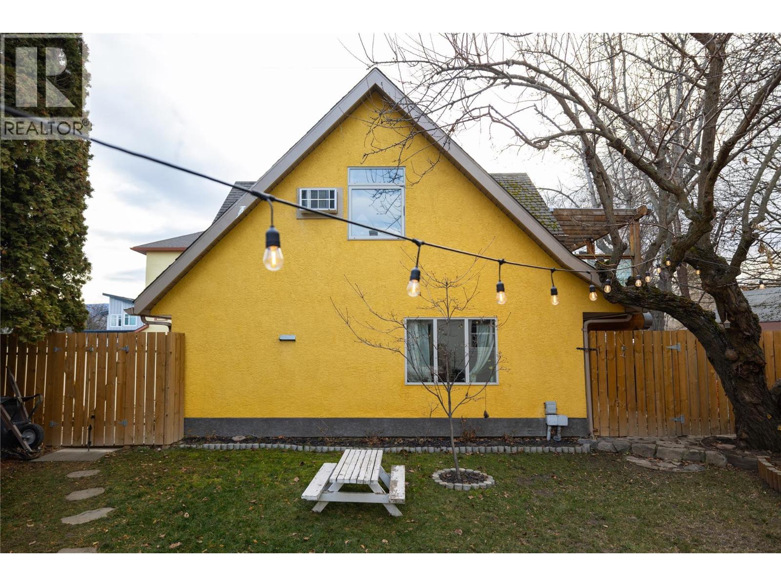  773 Sutherland Avenue, Kelowna