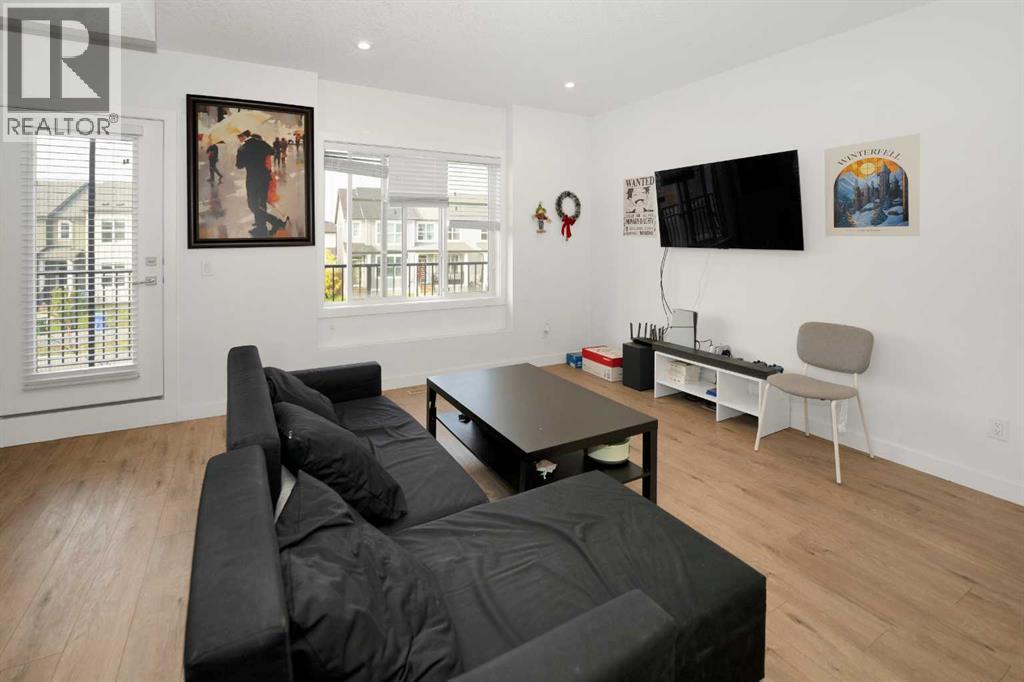 Single Family House for Sale in  savanna Boulevard NE Saddle Ridge Calgary 