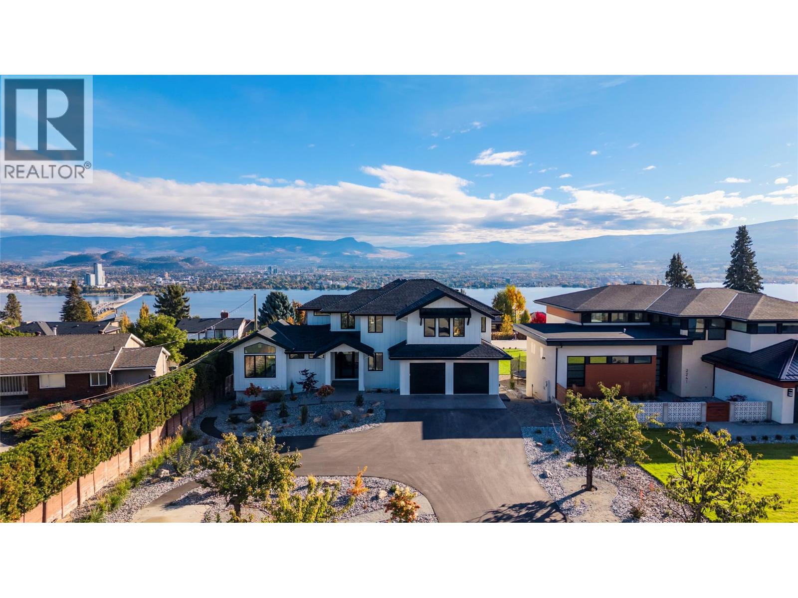 2235 Thacker Drive, West Kelowna