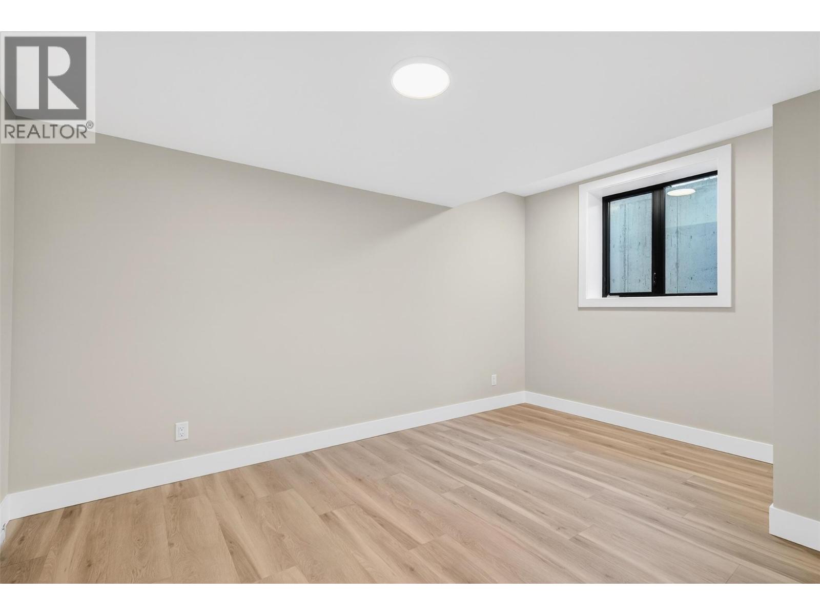 2235 Thacker Drive, West Kelowna