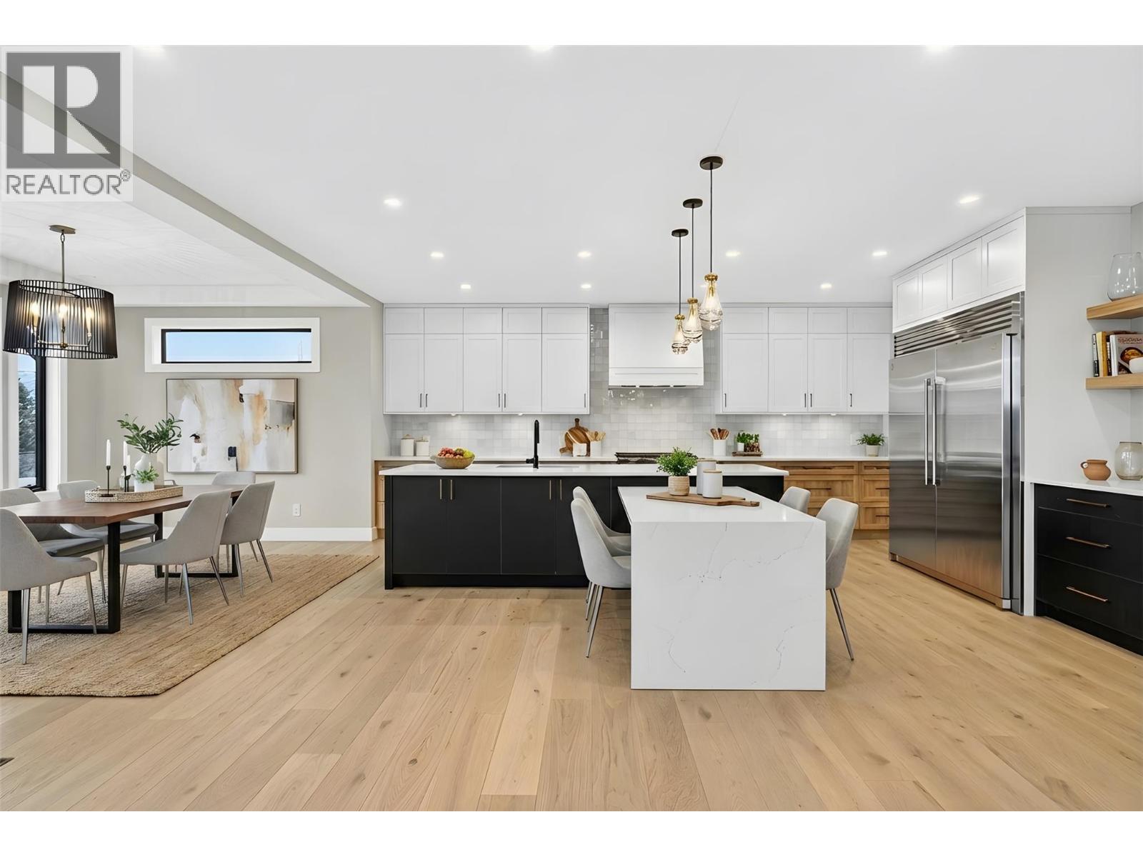 2235 Thacker Drive, West Kelowna