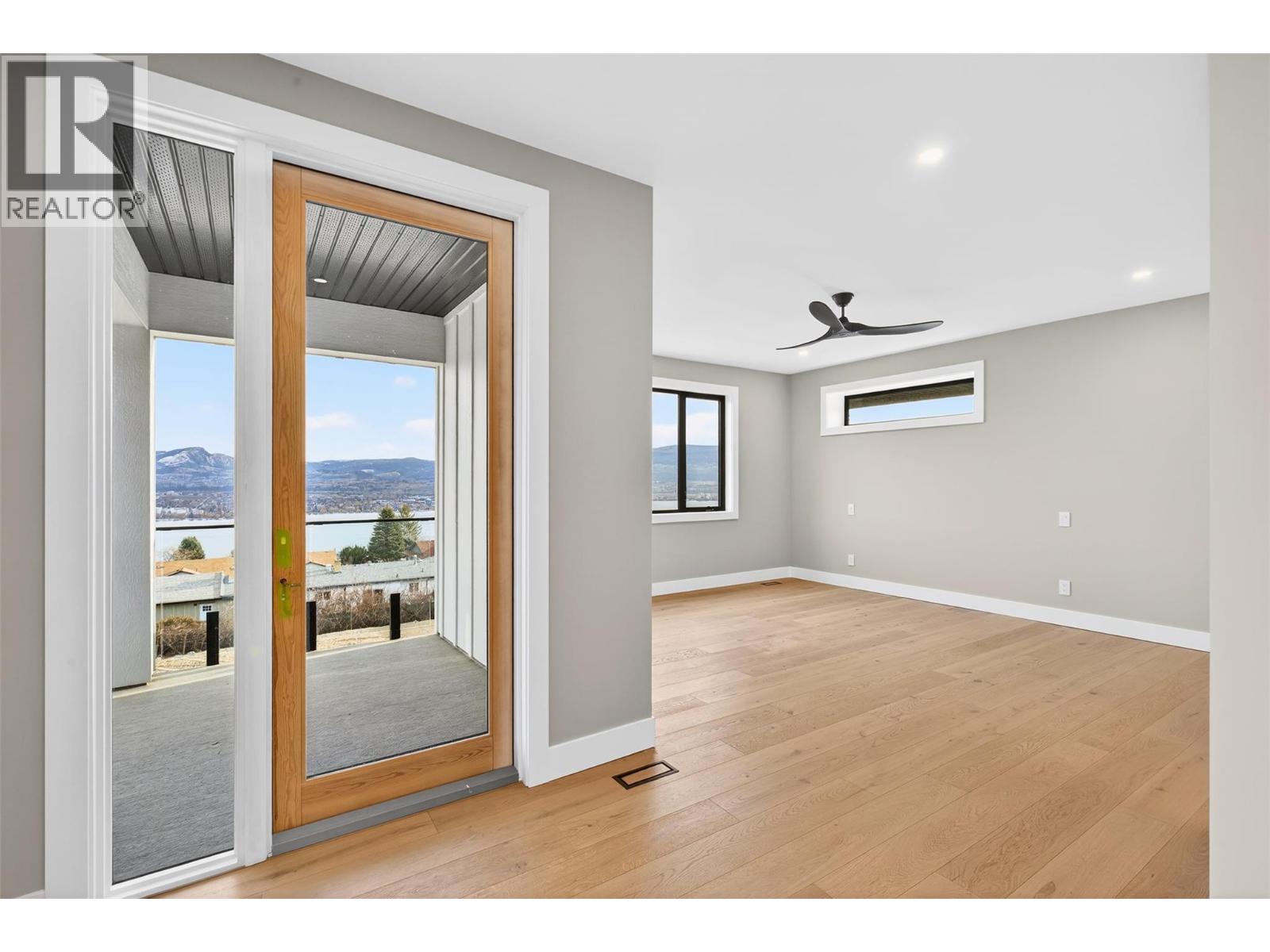 2235 Thacker Drive, West Kelowna
