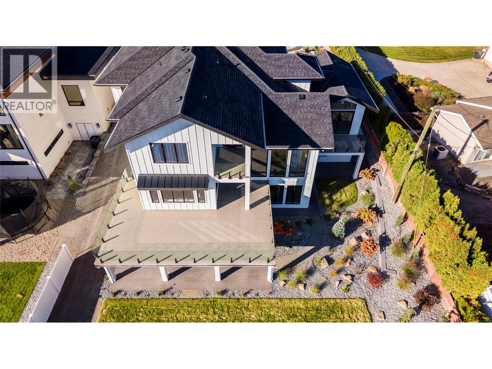 2235 Thacker Drive, West Kelowna