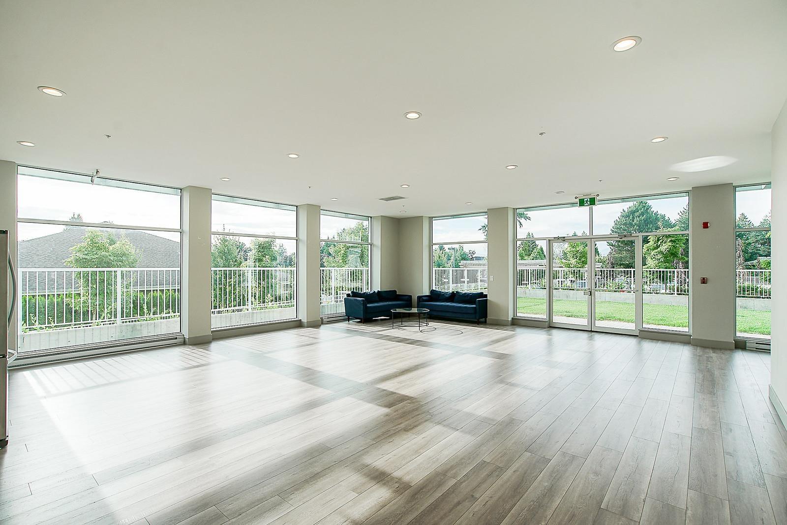 #519-9015 120 Street, Delta