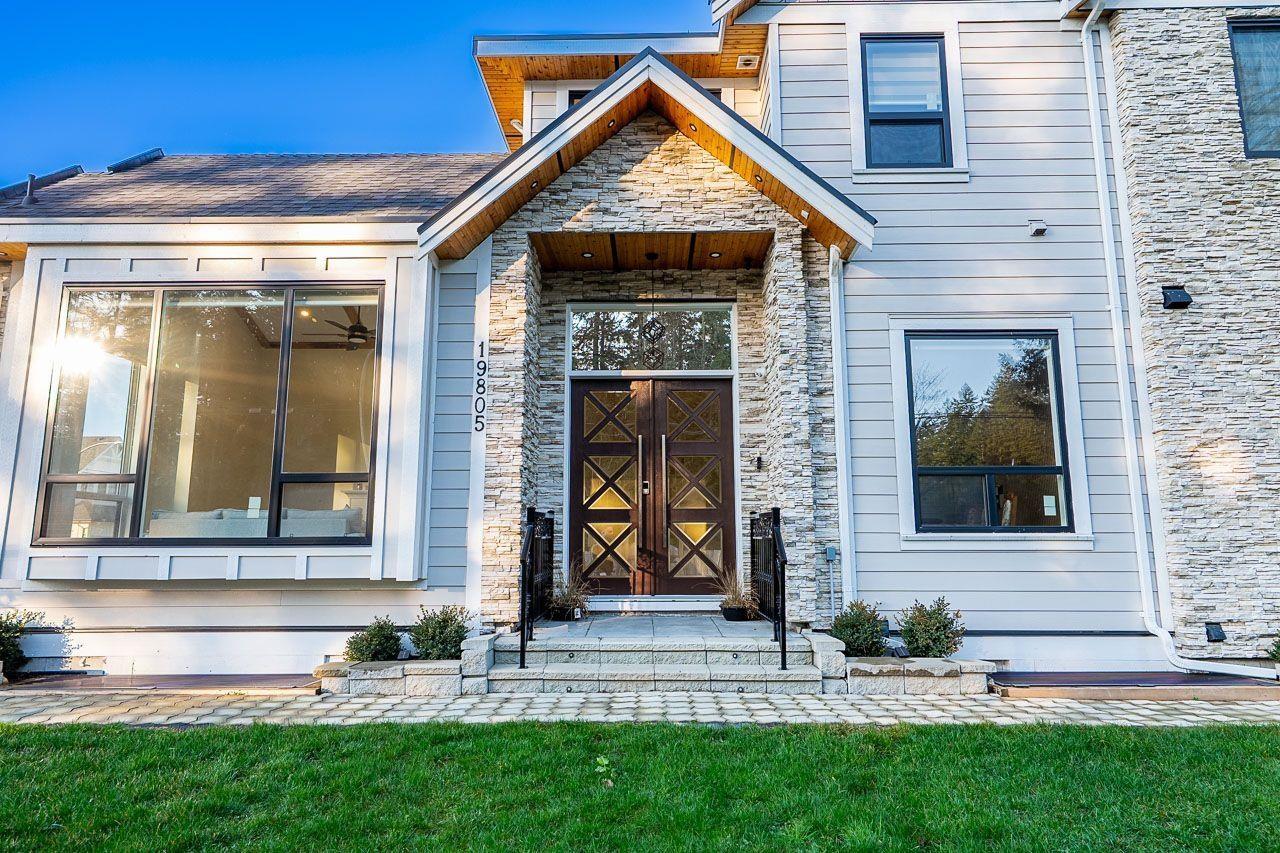 19805 32 AVENUE - Photo 2 of 40, Langley, British Columbia